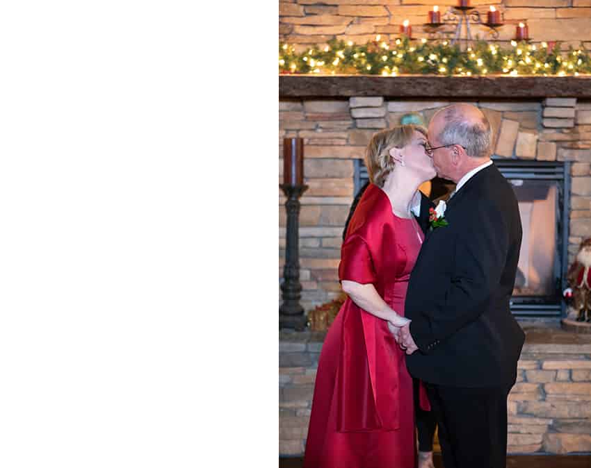 Banner Elk Winery elopement first kiss